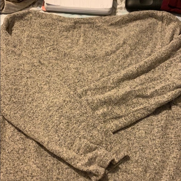 Half sleeve grey blouse - Picture 4 of 4